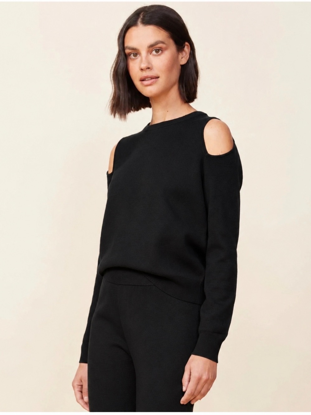 NWT Monrow Super Soft Cut Out Black Sweater M